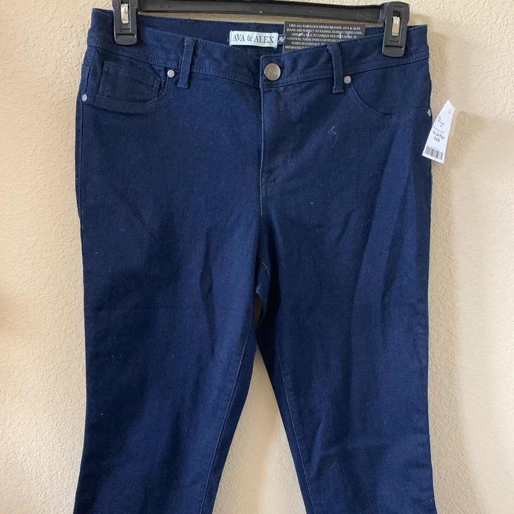 Capris - Picture 2 of 2